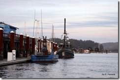 Fishing boats in Siuslaw River